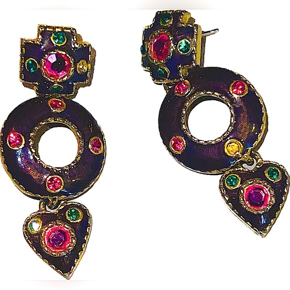 Jewelry - ⭐️ VINTAGE EARRINGS ⭐️